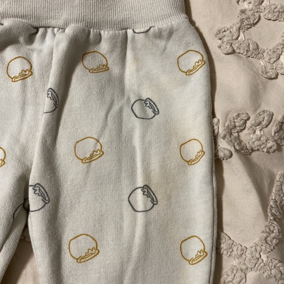 Disney Winnie and the Pooh matching set sweats outfit! Size 6-9 months - Picture 7 of 9